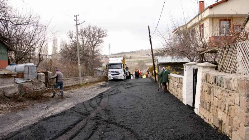 Bünyan’da Cami Kebir ve Sağlık Mahalleleri Asfalta Kavuşuyor