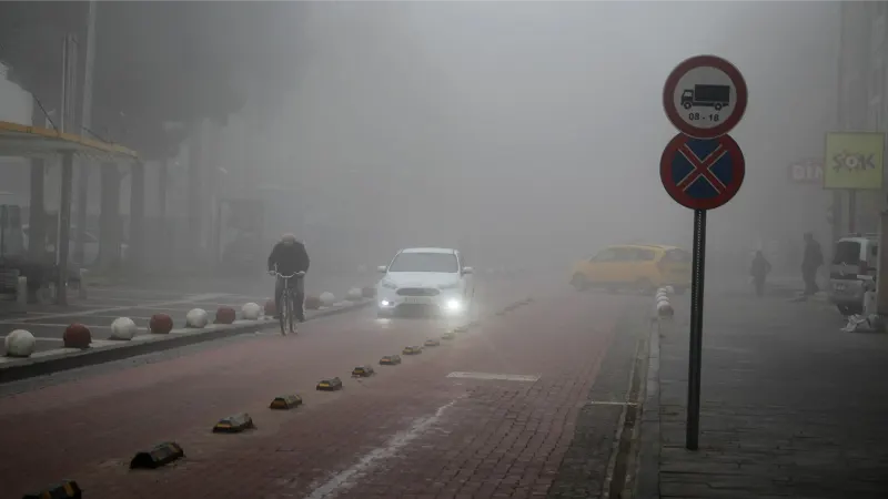 Kula yoğun sisin etkisi altında