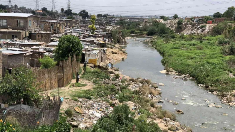 Güney Afrika’da ayin yapan grup sele kapıldı: 9 ölü, 15 kayıp