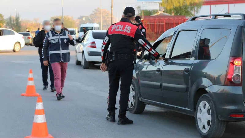 Erzincan’da çeşitli suçlardan aranan 6 kişi yakalandı