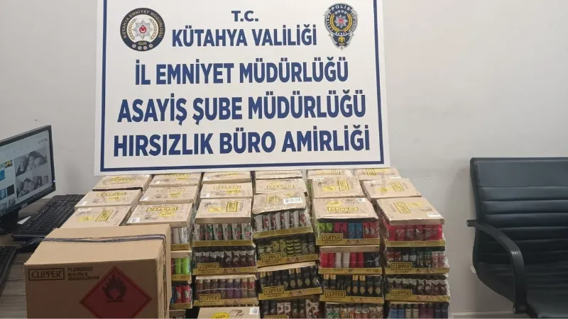 Hırsızlık şüphelileri güvenlik kamera görüntülerinden yakalandı