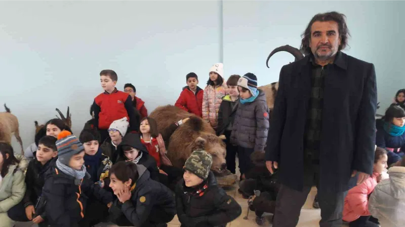 Van’daki öğrenciler ‘yaban hayat’ konusunda bilgilendirildi