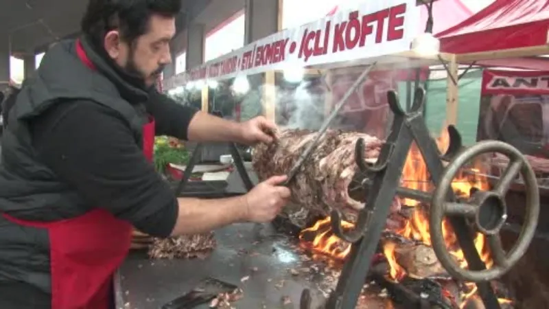 Gaziantep Tanıtım Günleri’ne baklava yeme yarışması damga vurdu