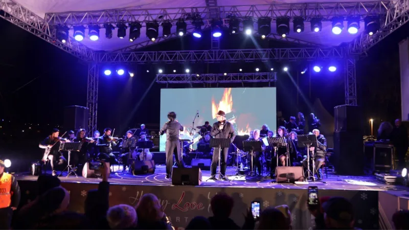 Belediye Meydanı’nda yılbaşı konserleri