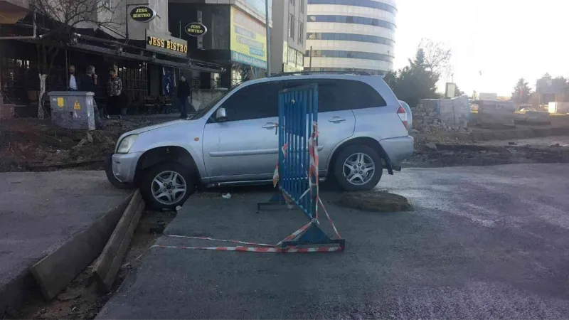 Çukura tahtalı önlem kaza getirdi