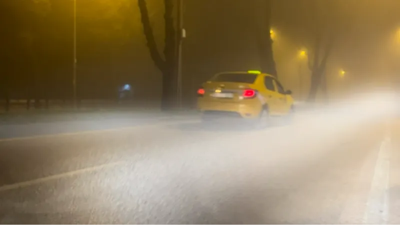 Bursa’da sisli hava etkisini gösterdi, görüş mesafesi 25 metreye düştü