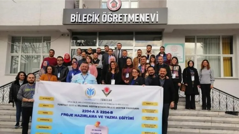 Bilecik’te 50 öğretmene ’Araştırma Projeleri Yazım Eğitimi’