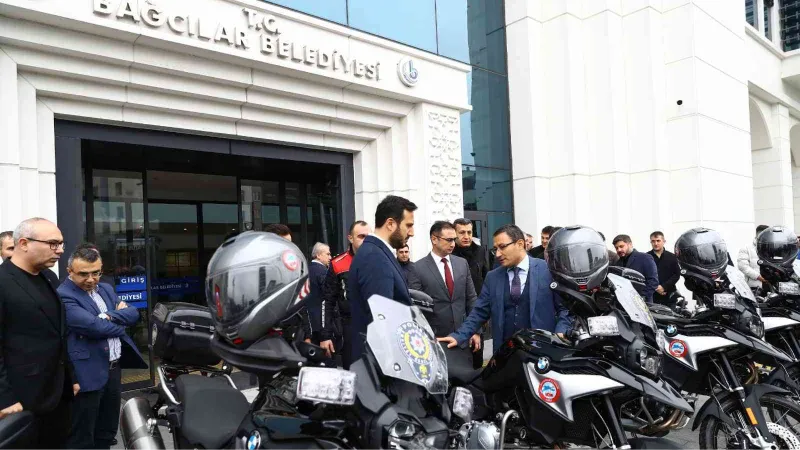 Bağcılar Belediyesi, emniyete 10 motosiklet hibe etti