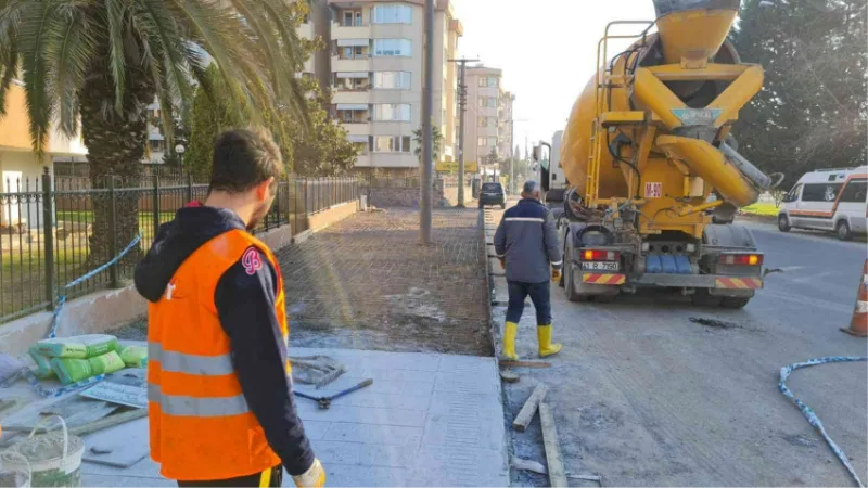 İzmit Belediyesi, Plajyolu’nda mesaisine devam ediyor