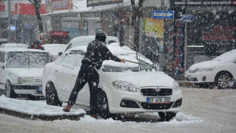 Antalya’nın Korkuteli ilçesi beyaz gelinliğini giydi