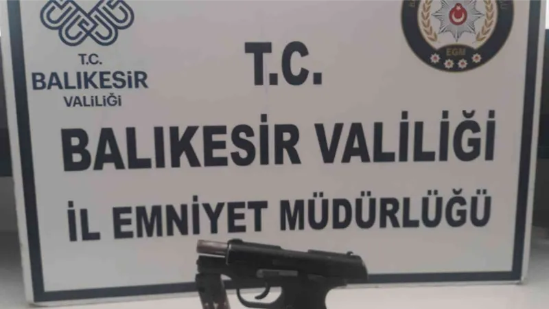 Balıkesir’de polis, aranan 49 şahsı yakaladı