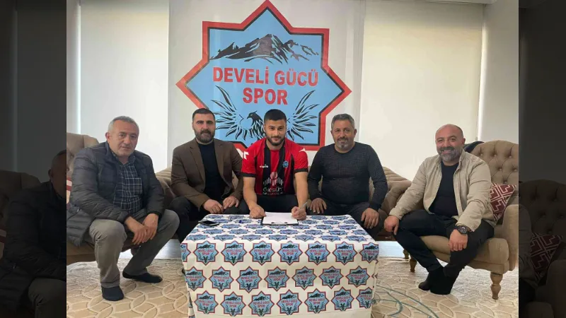 Develigücü’nde 15 futbolcu gitti, 12 futbolcu geldi