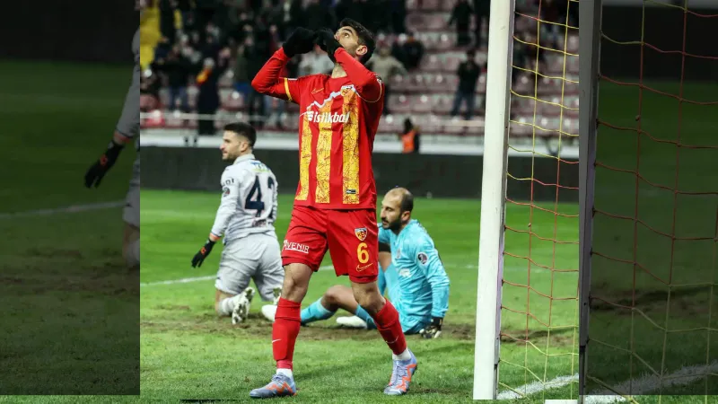 Ali Karimi 2. golünü attı