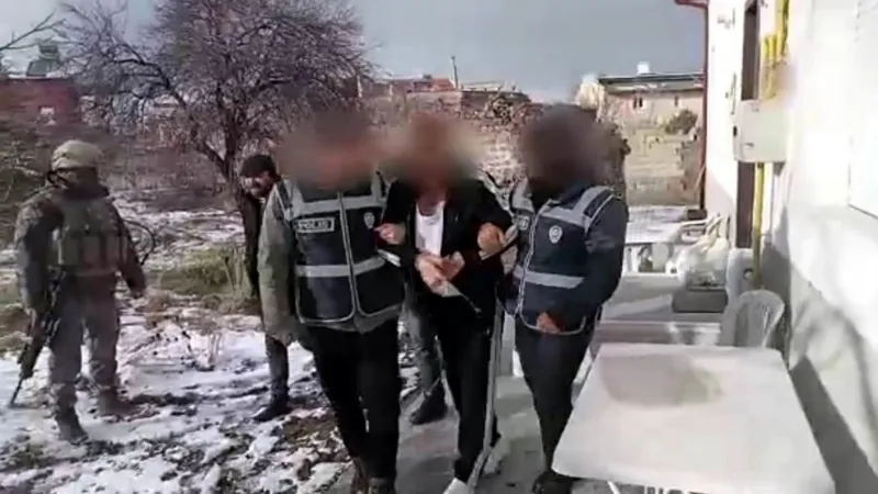 Kayseri polisinden bağ evine özel harekat destekli operasyon