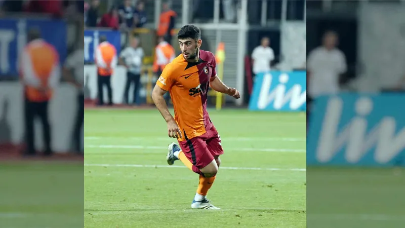 Galatasaray: "Rapid Wien’in kulübümüzden vadesi geçmiş herhangi bir alacağı bulunmamaktadır"