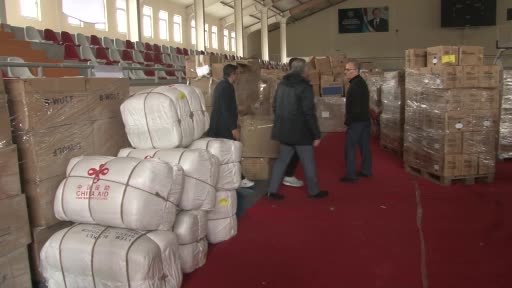 Yurt dışından gelen yardımlar Bahçelievler’de toplanıp bölgeye ulaştırılıyor