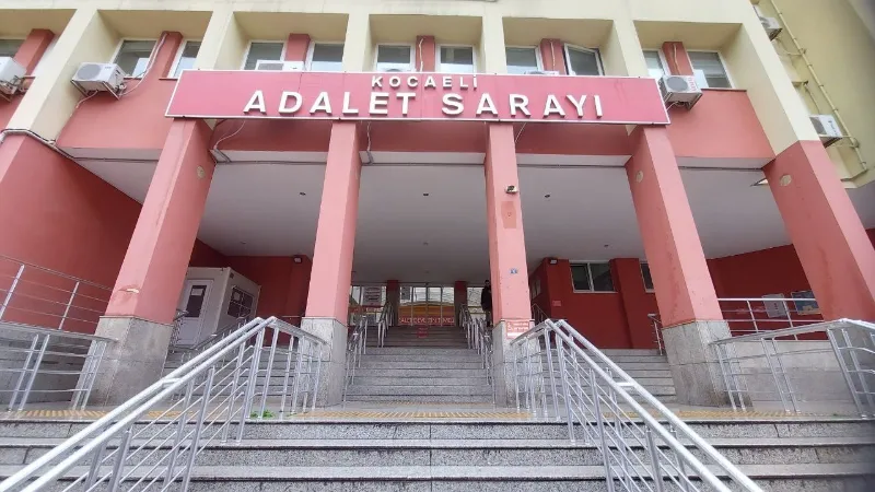 Kiraladığı araçla korsan taksicilik yapıyordu, yakayı bakın nasıl ele verdi