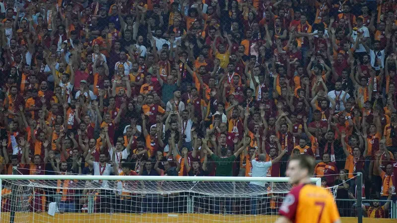 Galatasaray, Nef Stadyumu’nda oynadığı maçlardaki taraftar sayılarını açıkladı