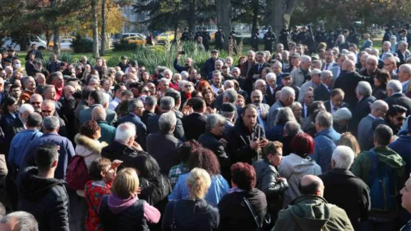 Alevi derneklerinden cemevlerine yönelik düzenlemeye tepki