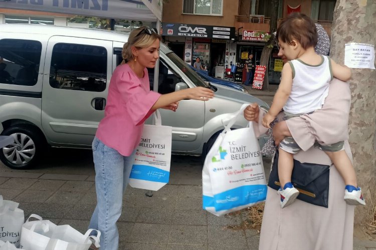 Kocaeli İzmit'in hasat sebzeleri vatandaşla buluşuyor