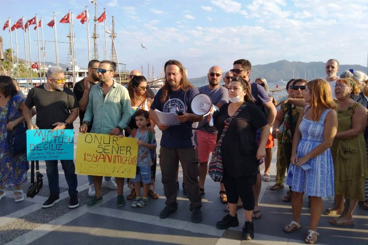 Marmaris'te müzisyenler Onur Şener için ayaklandı