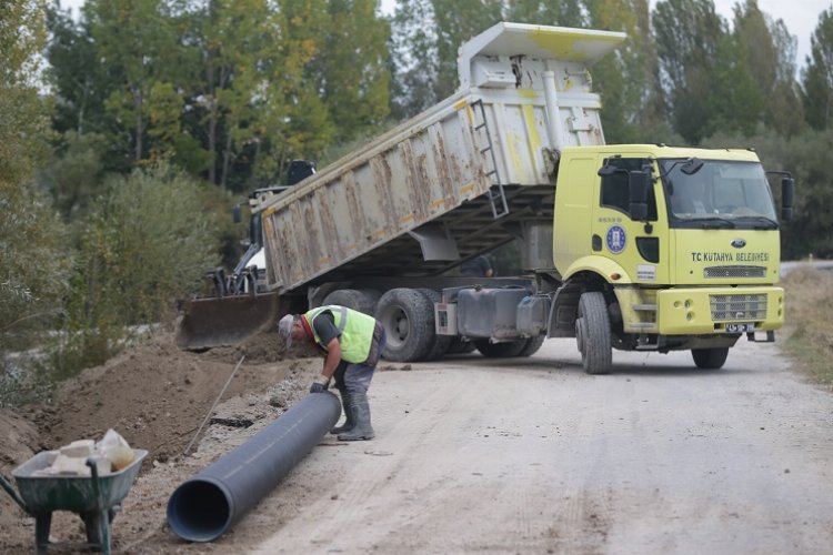 Kütahya'da kanalizasyon çalışmaları tam gaz