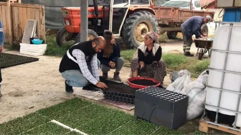 Çiftçi kadınlara sözleşmeli üreticilik modeli ile büyük kazanç