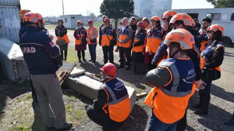 Bursa'da doğal afet gününde 'Mahalle Afet Timi' vurgusu