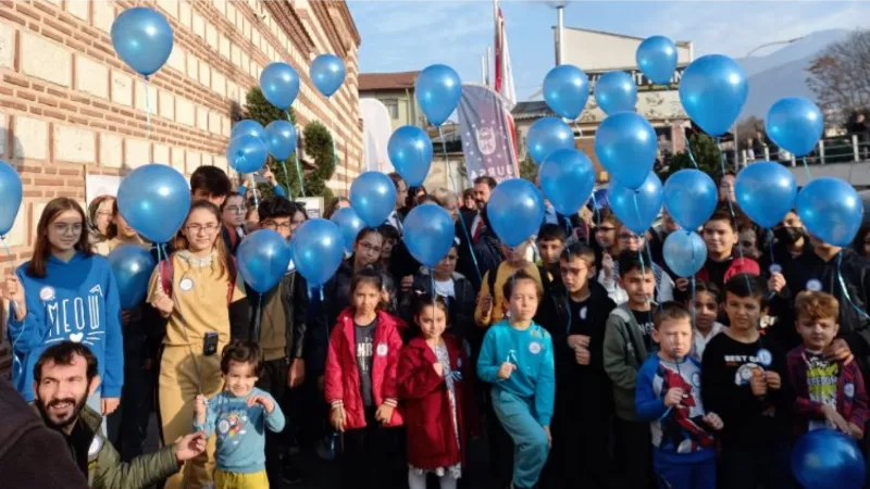 Bursa'dan diyabete 'mavi balon'lu farkındalık