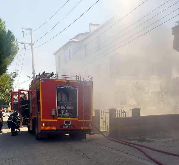 Kırklareli'nde ev yangını: 1 ölü, 1 yaralı