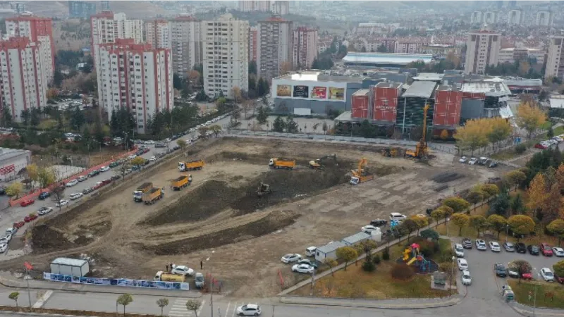 Koru'nun otopark ve medyan sorunu çözülüyor