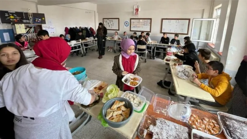 Bilecik Pazaryeri'nde öğrenciler kardeşlik bağlarını güçlendirdi