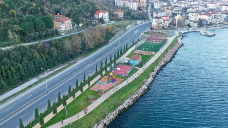 Kocaeli'de çift kaydıraklı aquapark şekillenmeye başladı