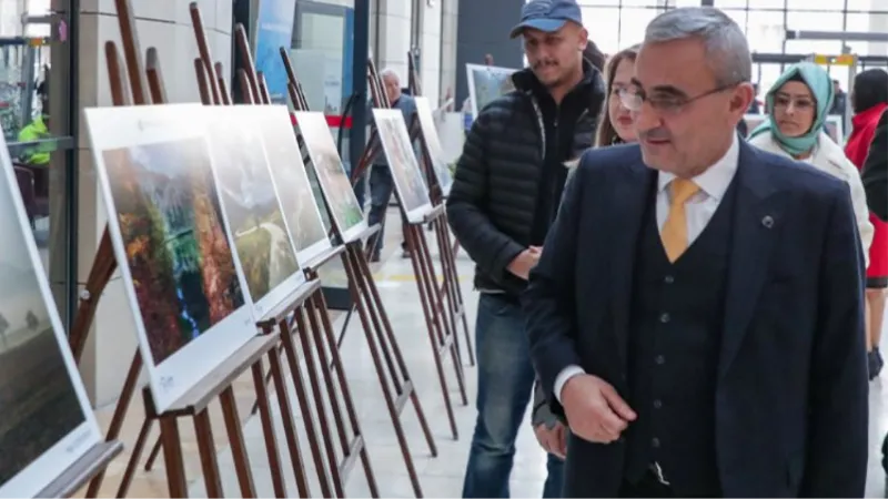 Kütahya'da sonbahar fotoğraf sergisi açıldı