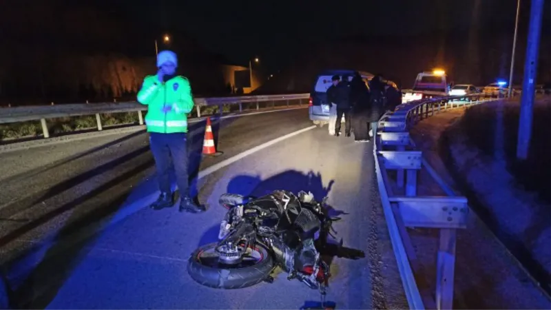 Bursa'da Otoban Karsak kavşağında feci kaza!