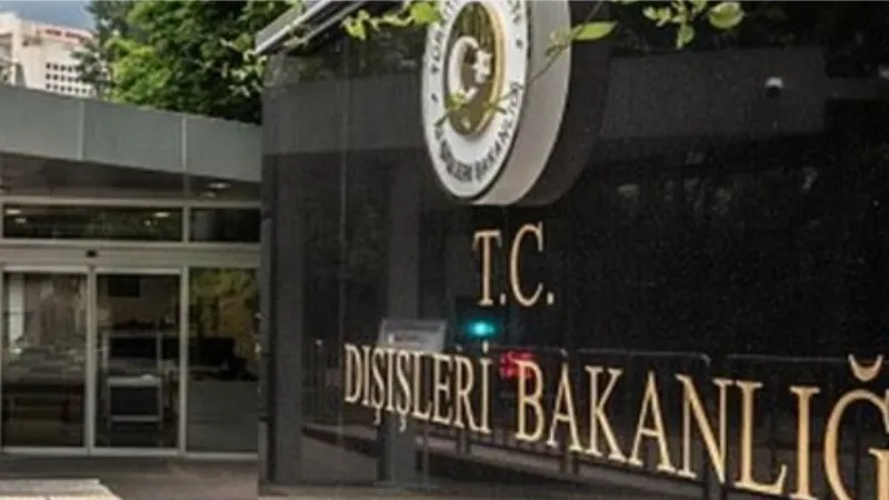 Dışişleri'nden AP binasındaki terör destekçilerine tepki!