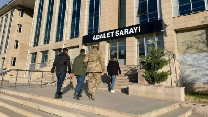 Bitlis'teki cinayetin şüphelisi Van'da yakalandı