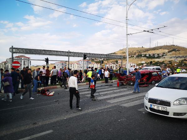 Malatya'da cip ile otomobil çarpıştı: 3 yaralı