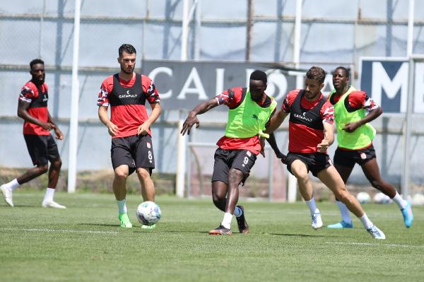 Sivasspor, Adana Demirspor maçının hazırlıklarını sürdürdü