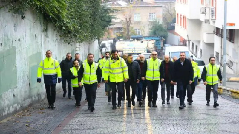 Bağcılar'da yönetim sahaya indi, halkın sorunları dinlendi