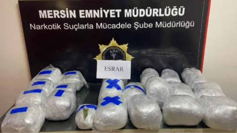 Mersin'de 24 kilo esrar ele geçirildi: 3 gözaltı