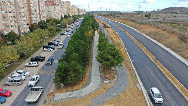 Başakşehir’de park ve yürüyüş yolunda yenileme çalışması başlatıldı