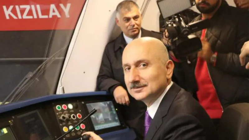 Bakan Karaismailoğlu: AKM-Gar-Kızılay Metro Hattı'nı 2023 başında açacağız