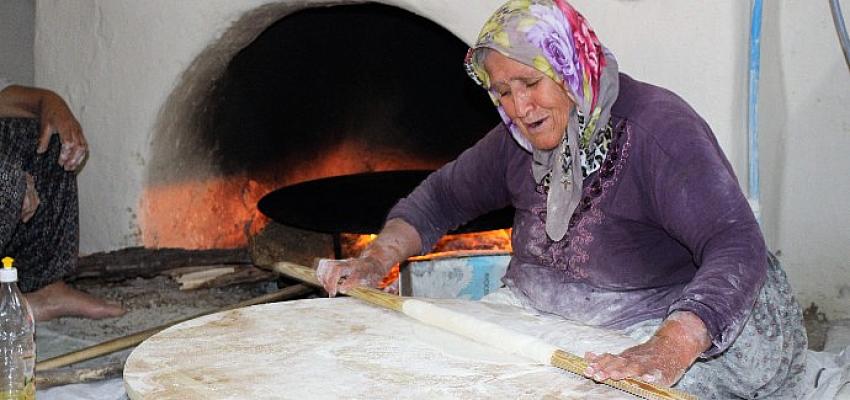 Antalya Büyükşehir'den Unu sizden yoğurması bizden