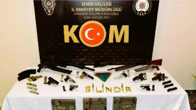 'Silindir Operasyonu'nun İzmir ayağında 41 gözaltı