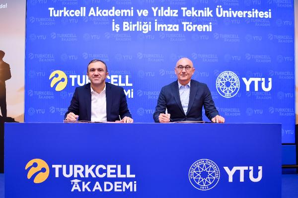 Turkcell’den çalışanların kariyer yolculuklarına akademik destek