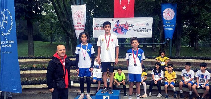 Atletizm Akademi Meyvelerini Aldı