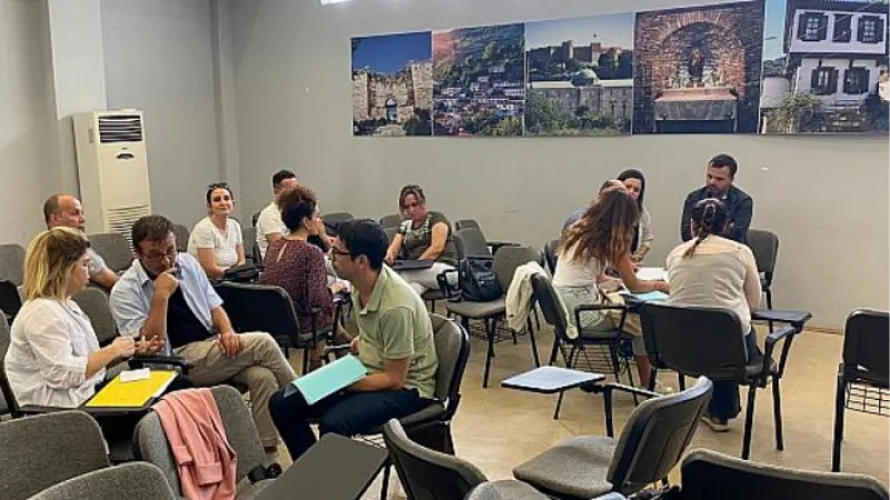 İzmir’de “English Together Projesi” Mesleki Öğrenme Toplulukları Çalışmalarına Devam Ediyor