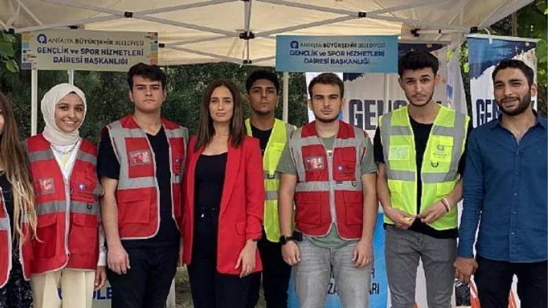 Antalya Büyükşehir Öğrenci Topluluk Tanıtım Günlerine Katıldı