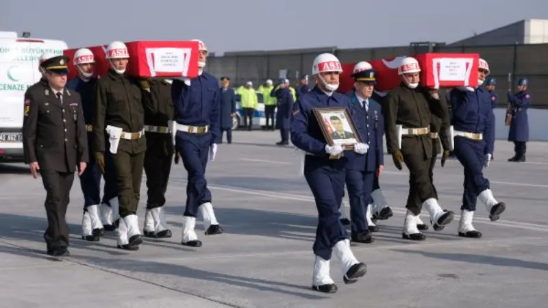 Konya'da askeri araç kazasında şehit olan 2 asker için uğurlama töreni